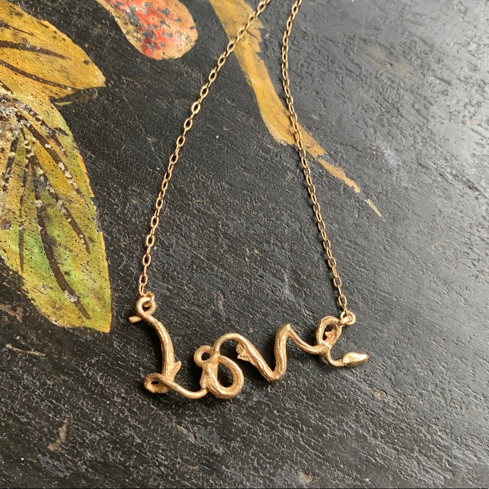 🌹Vintage Solid 14k stamped Rose Bud LOVE Necklace🌹Substantial size lettering🌹